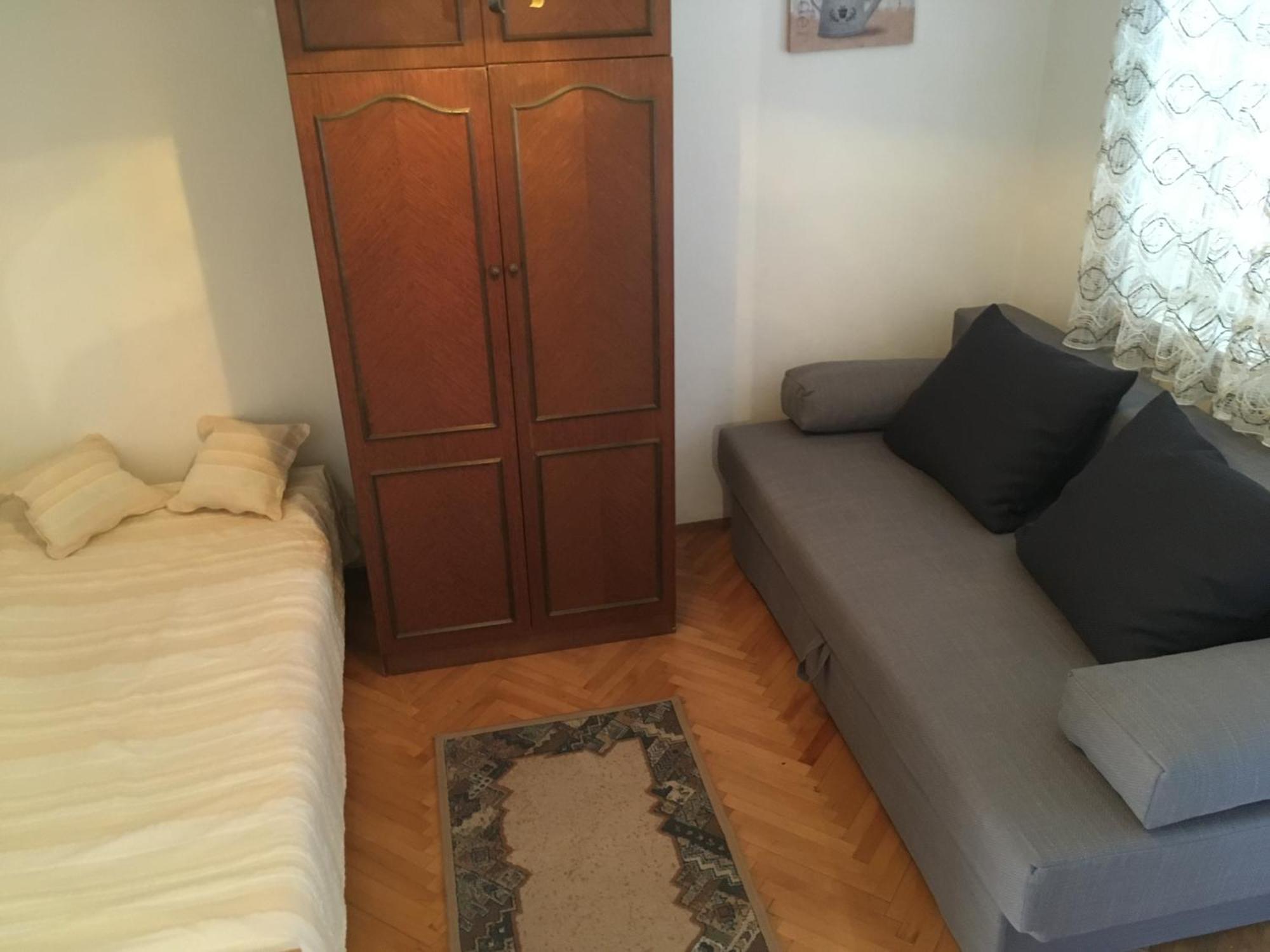 Ivo Prgomet Apartment Makarska